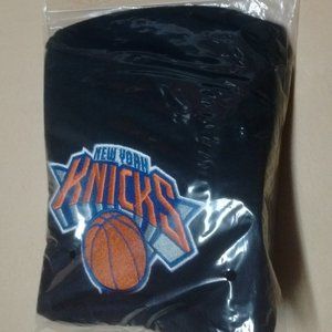 NBA New York Knicks Auto Seat Head Rest Cover Universal Size Set o…